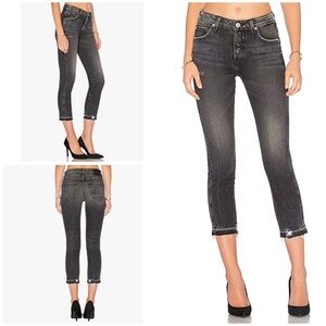 EUC AMO Babe Frayed Crop Rascal Black Distressed Hens Ankle Skinny Jeans Size 31